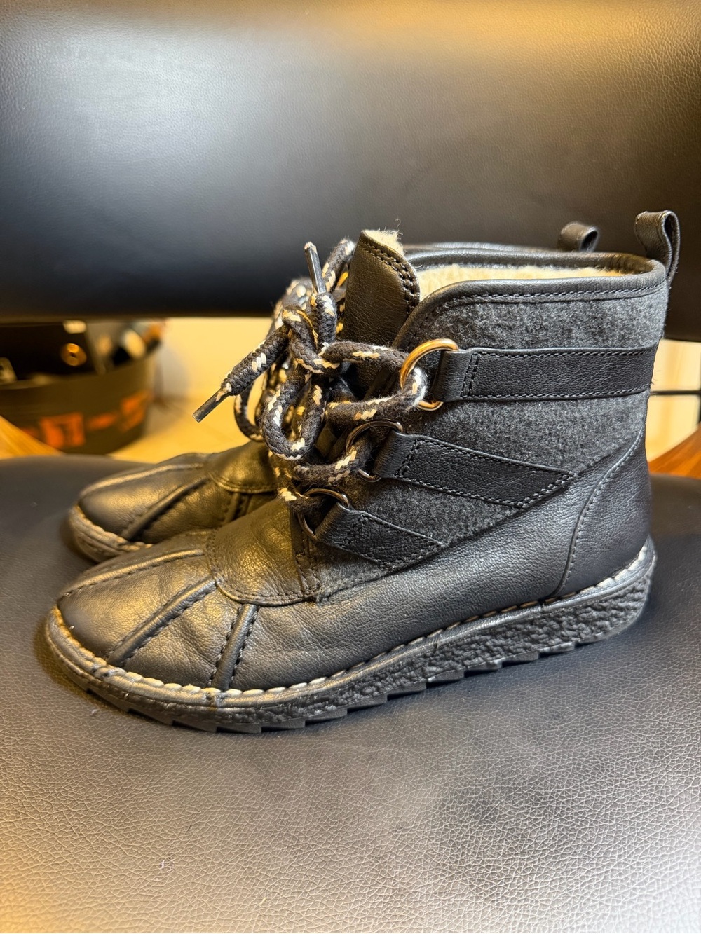 Clarks Somerset "Olso Cove" Leather Ankle Boots US7